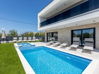 Villa Kaštel Stari  42