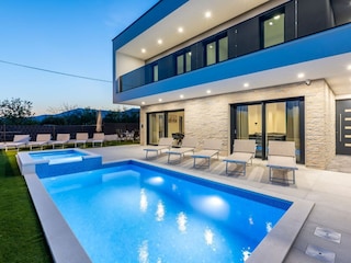 Villa Kaštel Stari  36