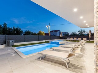 Villa Kaštel Stari  44