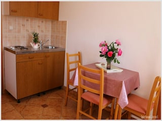 Apartment Rogoznica Ausstattung 3