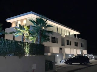Apartment Okrug Gornji Außenaufnahme 5