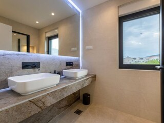 Villa Kaštel Stari Caratteristiche 27