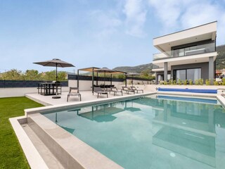 Villa Kaštel Stari  47