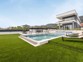 Villa Kaštel Stari Buitenaudio-opname 3