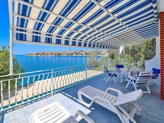Vakantiehuis Okrug Donji  19