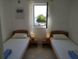 Apartment Lumbarda Features 7