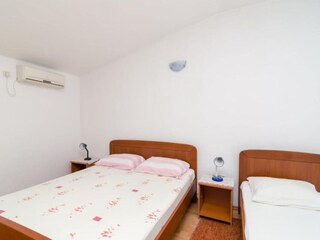 Apartment Sobra Ausstattung 23