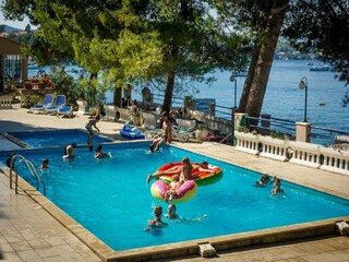 Apartment Lumbarda  15