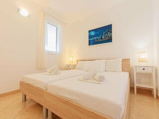Apartment Lumbarda Features 14