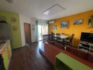Classic and Modern Umag Apartment with Terrace and BBQ - Two Bedroom Apartment with Terrace - Zambratija - image1