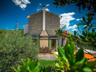 Villa Livade Buitenaudio-opname 5