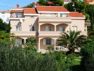 Apartment Lopar Außenaufnahme 6