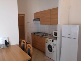 Apartment Lumbarda Features 9