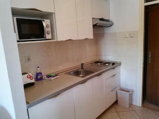 Apartment Lumbarda Features 10