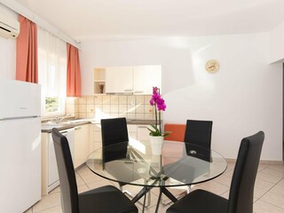 Apartment Vrh Ausstattung 8