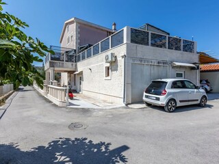 Apartment Kastel Kambelovac Außenaufnahme 3
