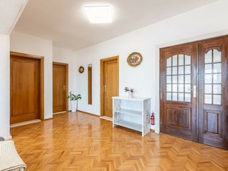 Apartment Kastel Kambelovac  38