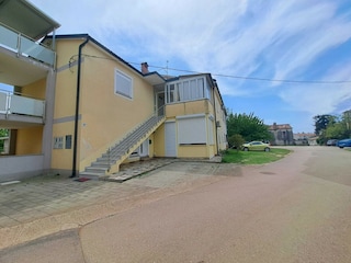 Apartment Karigador Außenaufnahme 2