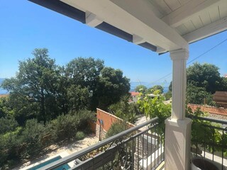 Villa Jesenice bei Dugi Rat Buitenaudio-opname 10