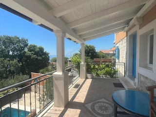 Villa Jesenice bei Dugi Rat Außenaufnahme 3