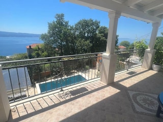 Villa Jesenice bei Dugi Rat Außenaufnahme 12