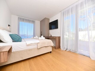 Villa Okrug Gornji Características 42