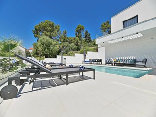 Villa Okrug Gornji  63