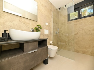 Villa Okrug Gornji Caratteristiche 11