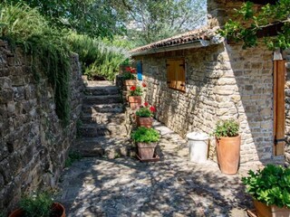 Casa per le vacanze Groznjan Registrazione all'aperto 24