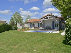 Ferienpark Luxusvilla in Frankreich mit Pool - Les Forges - image1