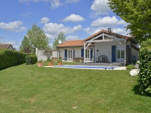 Ferienpark Luxusvilla in Frankreich mit Pool - Les Forges - image1