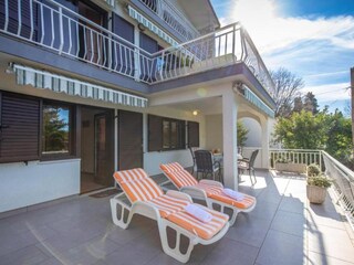 Apartment Njivice Außenaufnahme 5