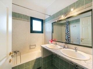 Villa Péra Mélana Caratteristiche 27