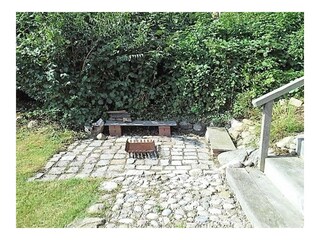 Fire pit