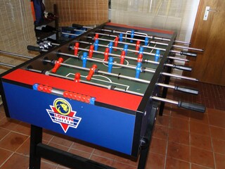 Tischfußball im Keller