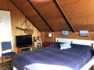 Schlafzimmer 1 im OG
