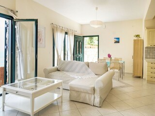 Villa Péra Mélana Caratteristiche 19