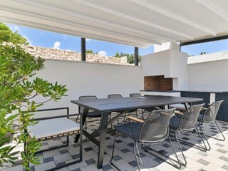 Villa Okrug Gornji Características 17