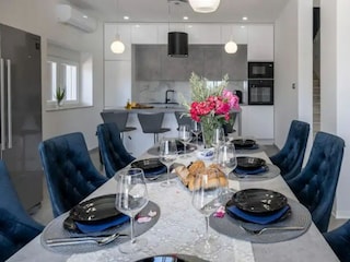 Villa Sućuraj Features 14