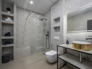 Villa Sućuraj Features 25