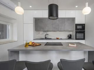 Villa Sućuraj Features 26