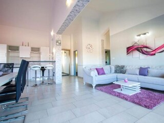 Villa Brodarica Caratteristiche 11