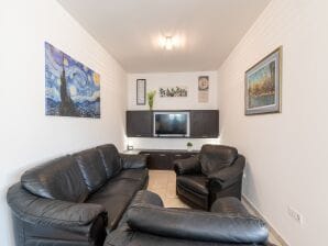 Holiday house Holiday Home Lea - Three Bedroom Holiday Home with Terrace and Sea View - Maslinica - image1