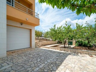 Villa Nerežišća  25