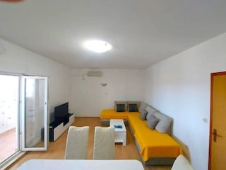 Apartment Okrug Gornji Ausstattung 1