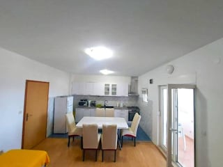 Apartment Okrug Gornji Ausstattung 4