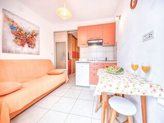 Apartment Povlja Ausstattung 1
