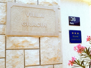 Apartment Povlja Außenaufnahme 6