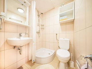 Apartment Povlja Ausstattung 16