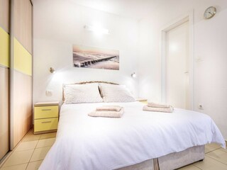 Apartment Povlja Ausstattung 20